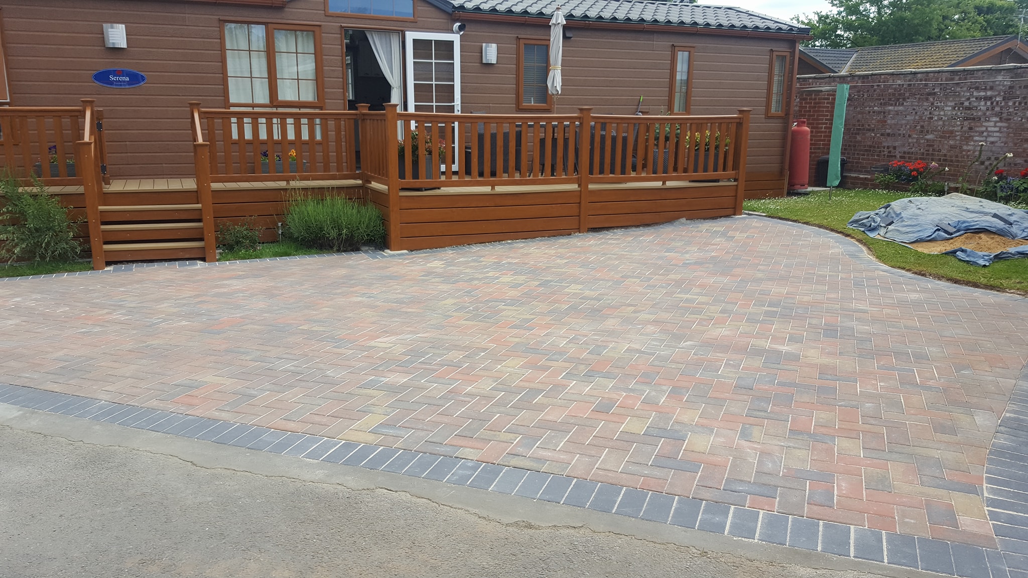 23737796_1447967288656987_2076066244744915863_o