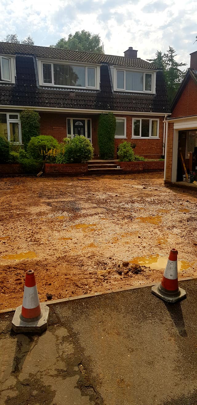 65464296_2221515914635450_4166469708524027904_n